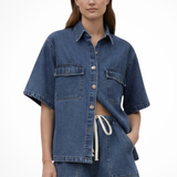 Sadie | Conjunto de Camisa de Mezclilla con Botones y Pantalones Cortos con Cuerda para Mujeres