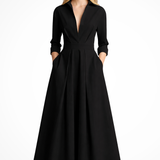 Suzan | Vestido ajustado de media longitud con cuello y botones en la parte delantera
