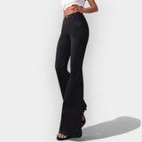Irina | Jeans de corte bootcut con cintura alta y amplias perneras
