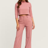 Conjunto femenino de top corto y pantalones de cintura alta