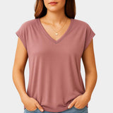 Camiseta femenina fluida con escote en V y manga corta