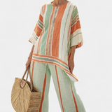Dalila | Conjunto de lino de bambú con elegantes bordados en esmeralda
