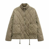 Chaqueta Acolchada para Mujer con Cuello Alto y Bolsillos de Parche