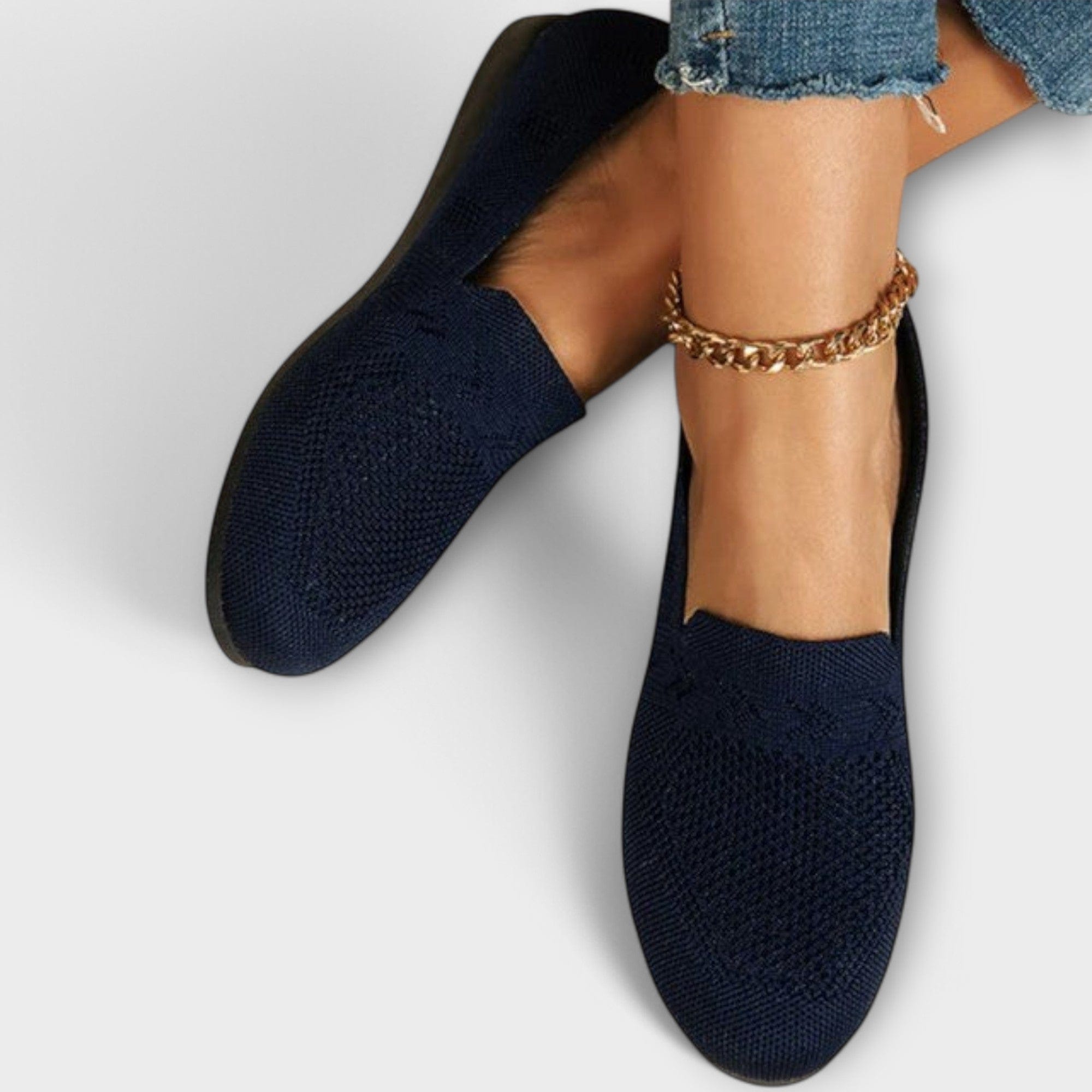 Eliisabet | Botas y loafers de diferentes tamaños