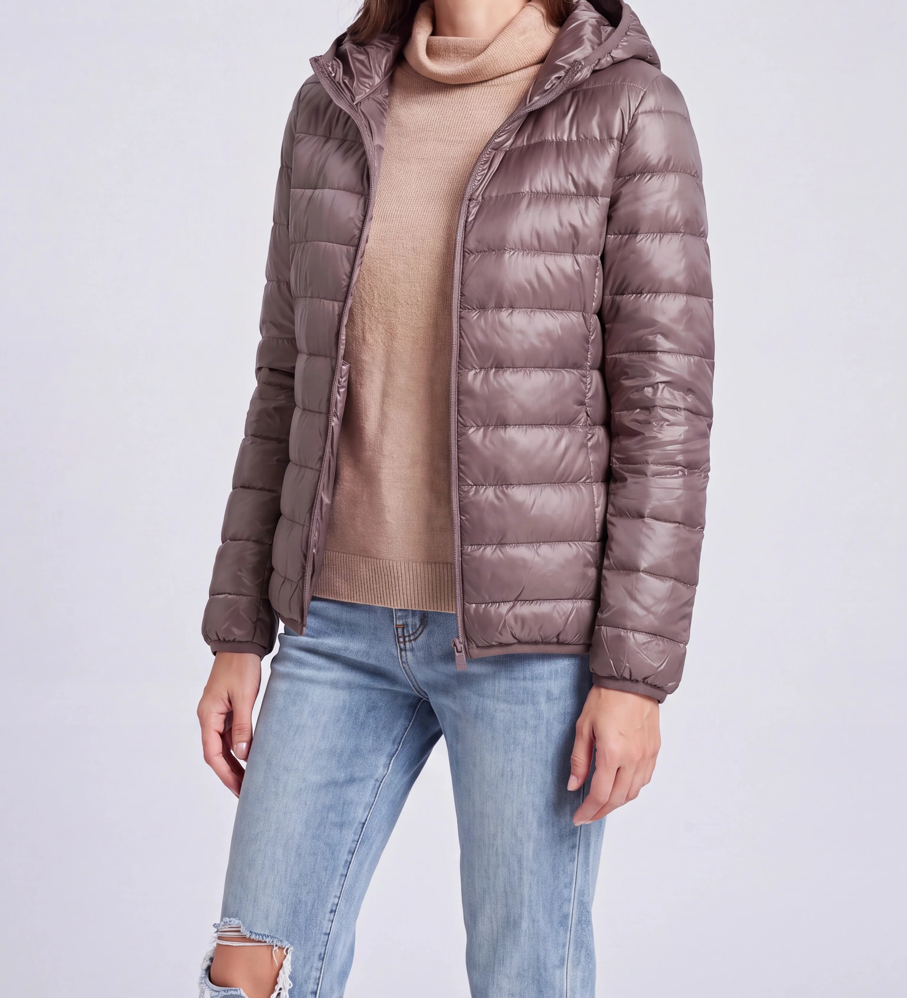 Chaqueta acolchada con capucha y cremallera ligera para mujer