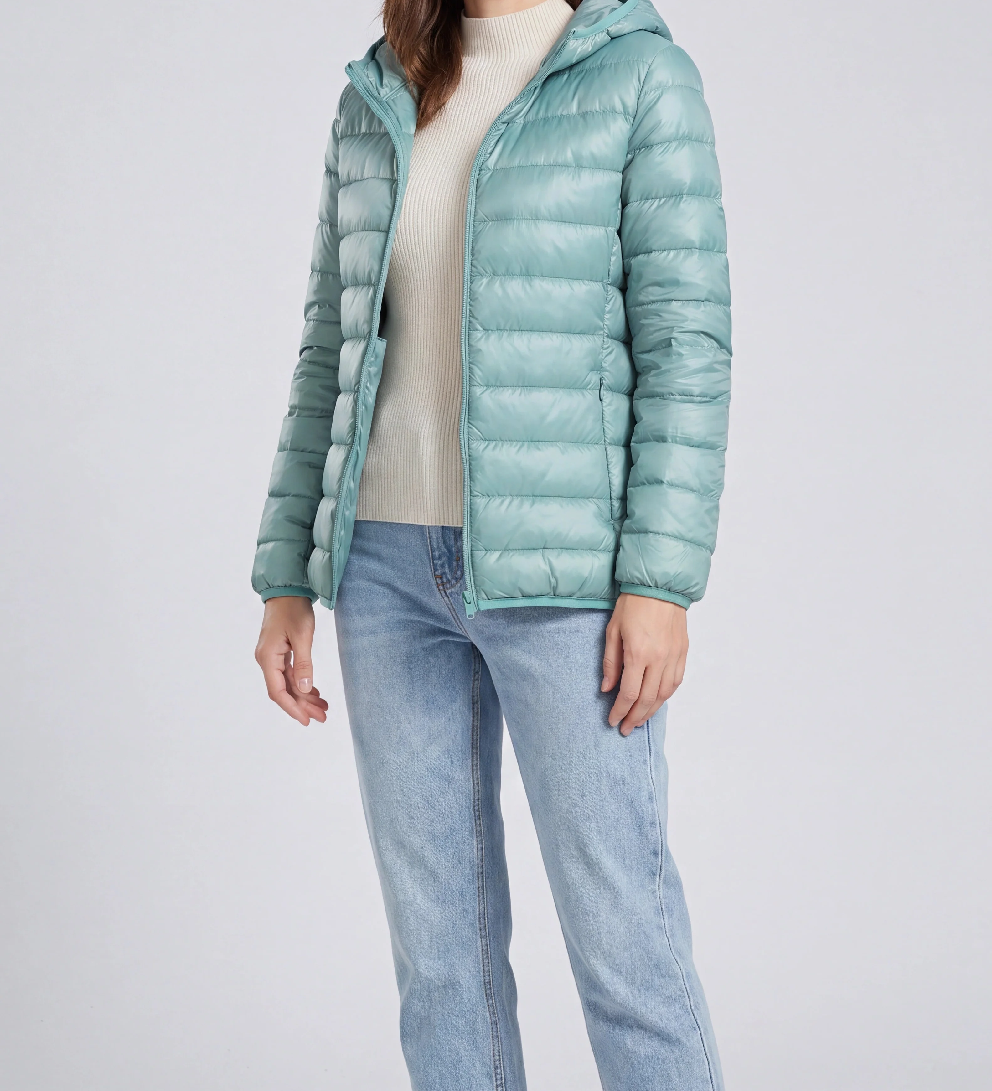 Chaqueta acolchada con capucha y cremallera ligera para mujer