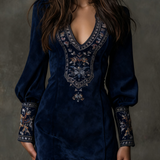 Lunori™ | Vestido corto lila bordado