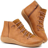 Afra - Botas Clássicas com Cadarço