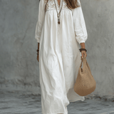 Vestido maxi blanco bohemio con bordado de flores y mangas globo