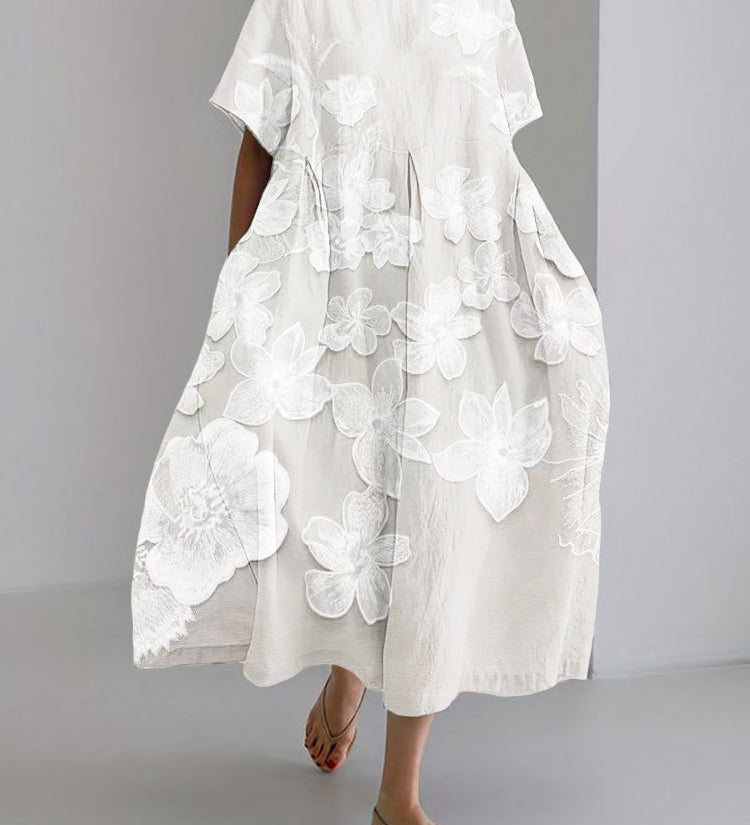 Cirelle™ - Vestido elegante con patrón floral