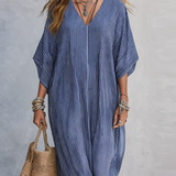 Vestido largo minimalista de rayas azules