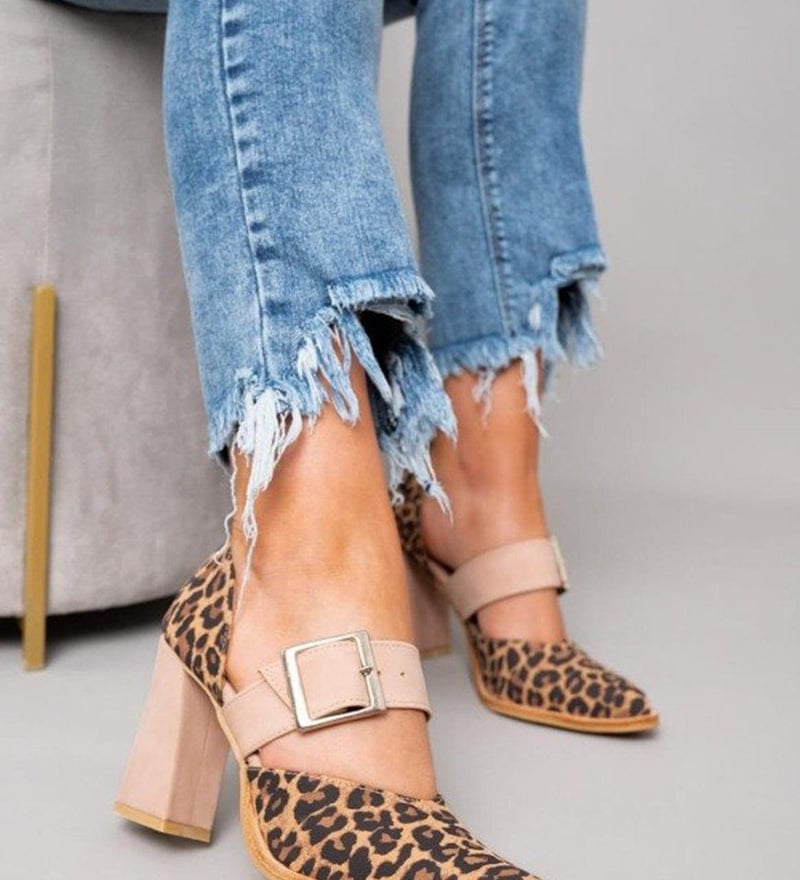 Selveta | Sandalias de terciopelo con estampado de leopardo y tacón estable