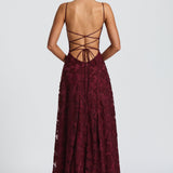 Vestido maxi de señora con detalle de cordones
