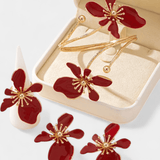 Berit | Conjunto de accesorios de flores: pulsera, pendientes y anillos