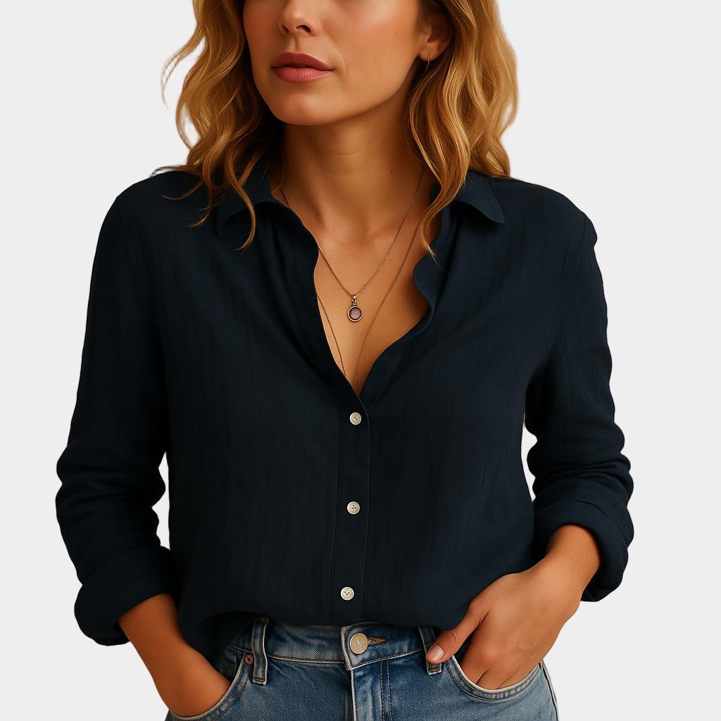 Blusa femenina de lino con corte suelto y cuello clásico