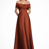 Lauren | Vestido Maxi de Mujer con Escote en los Hombros, Nudo Torcido y Satén Plisado