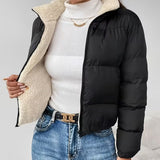 Chaqueta acolchada recortada para mujer con cierre frontal y forro de forro polar